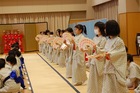 日本舞踊の稽古～２年生